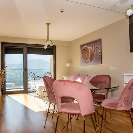 Lux Diamond-limak Center Apartment Skopje