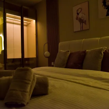 Lux Diamond-limak Center Apartment Skopje